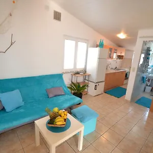 Delphin Apartman