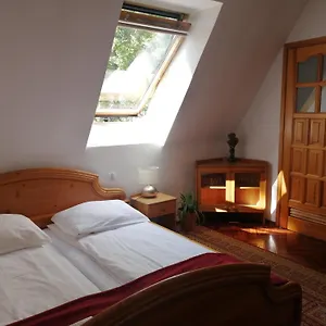 dom-u-waki-zakopane-harenda.zakopanehotels.org/
