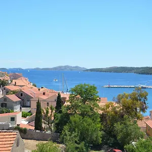 Apartman Blue, Sali